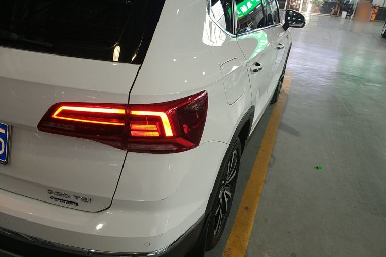 Used Volkswagen Tharu 2022 330TSI Four-Wheel Drive Flagship Edition Right Rear Taillight