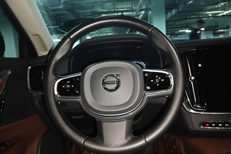 Used Volvo S90 2019 T5 Zhiyuan Edition
