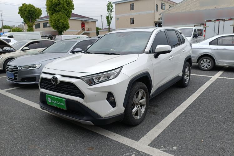 Used Toyota RAV4 2022 2.0L CVT Two-Wheel Drive Fashion Plus Edition