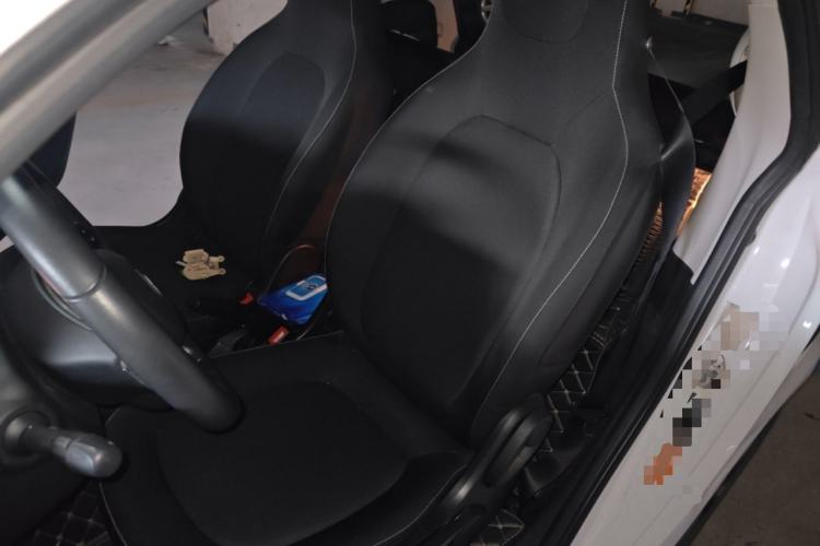 Used smart fortwo 2018 1.0L 52kW Hardtop Passion Edition China V Standard Left Front Seat