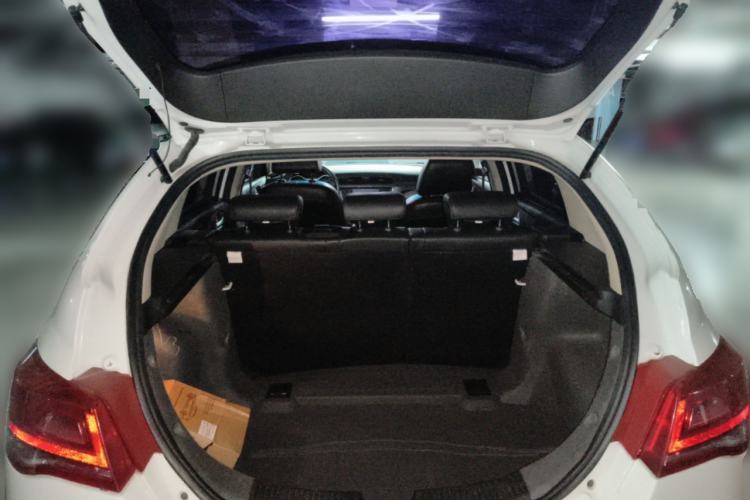 Used Geely Auto Emgrand 2017 Hatchback RS Million Edition 1.5L CVT Upward Version
