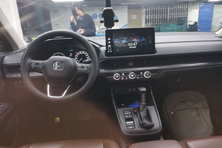 Used Honda CR-V 2023 240TURBO Two-Wheel Drive Active Version 5 Seats Center Console