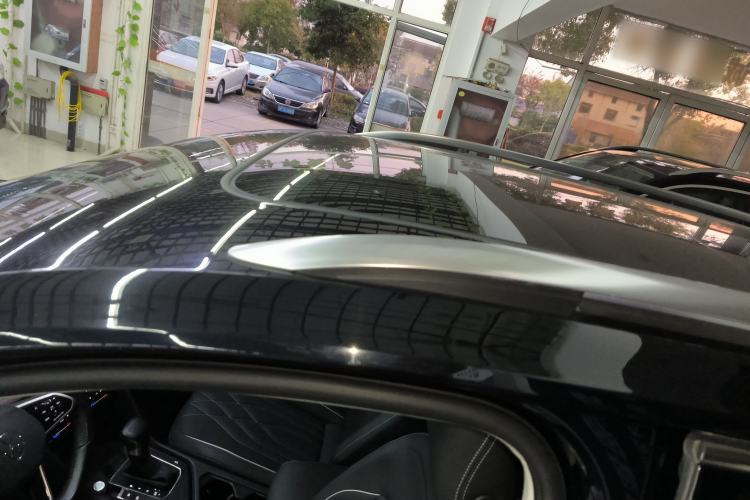 Used Volkswagen Tiguan L 2022 330TSI Automatic Two-Wheel Drive Smart Edition
