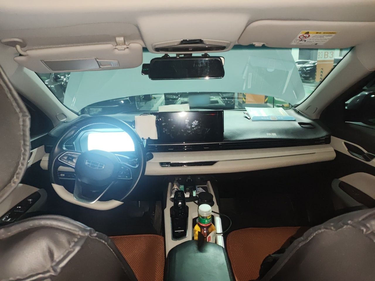 Geely Auto Emgrand L HiP 2022 1.5TD-DHT Pro 100KM Super Swift — снимка 18
