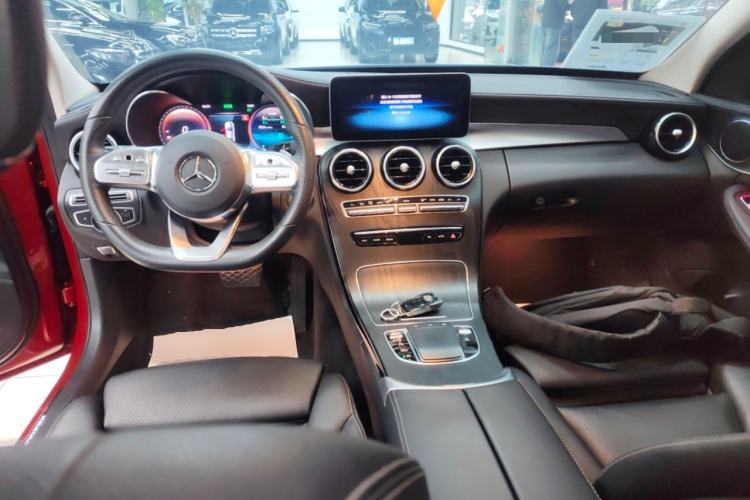 Used Mercedes-Benz C-Class 2021 C 260 L Sport Edition Center Console