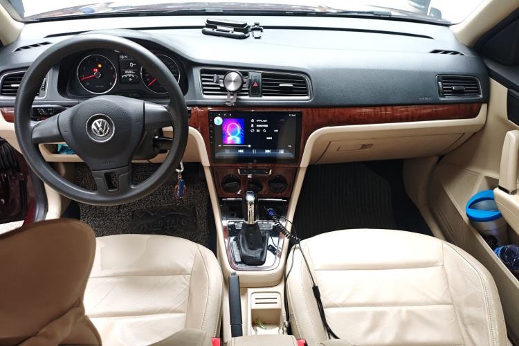 Used Volkswagen Lavida 2013 Restyled Classic 1.6L Automatic Comfort Edition