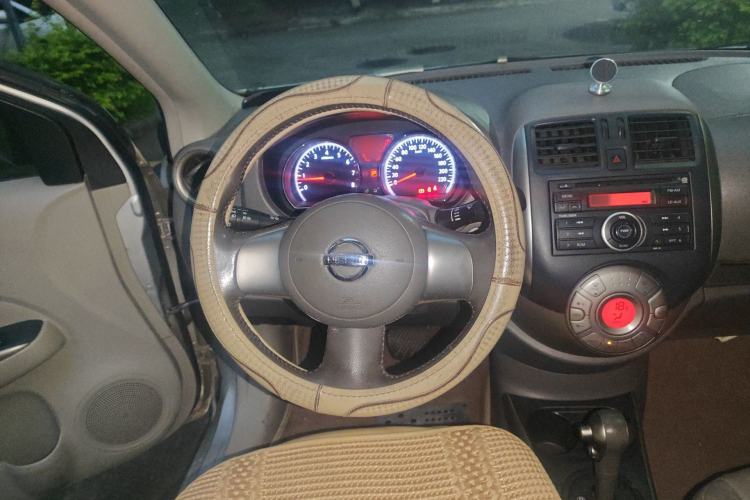 Used Nissan Sunny 2011 1.5XV CVT Deluxe Edition