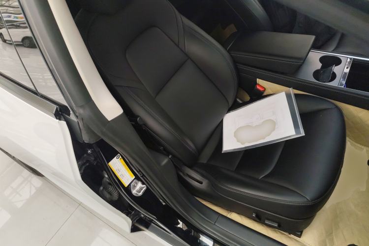 Used Tesla Model 3 2022 Rear-Wheel-Drive Version
