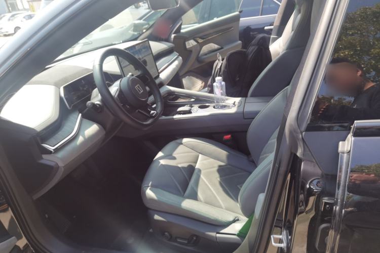 Used Zeekr 001 2023 WE Edition 100 kWh
