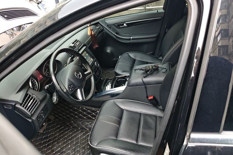 Used Mercedes-Benz R-Class 2015 R 400 4MATIC Business Model
