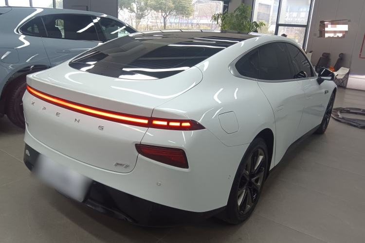 Used XPeng P7 2022 670N+