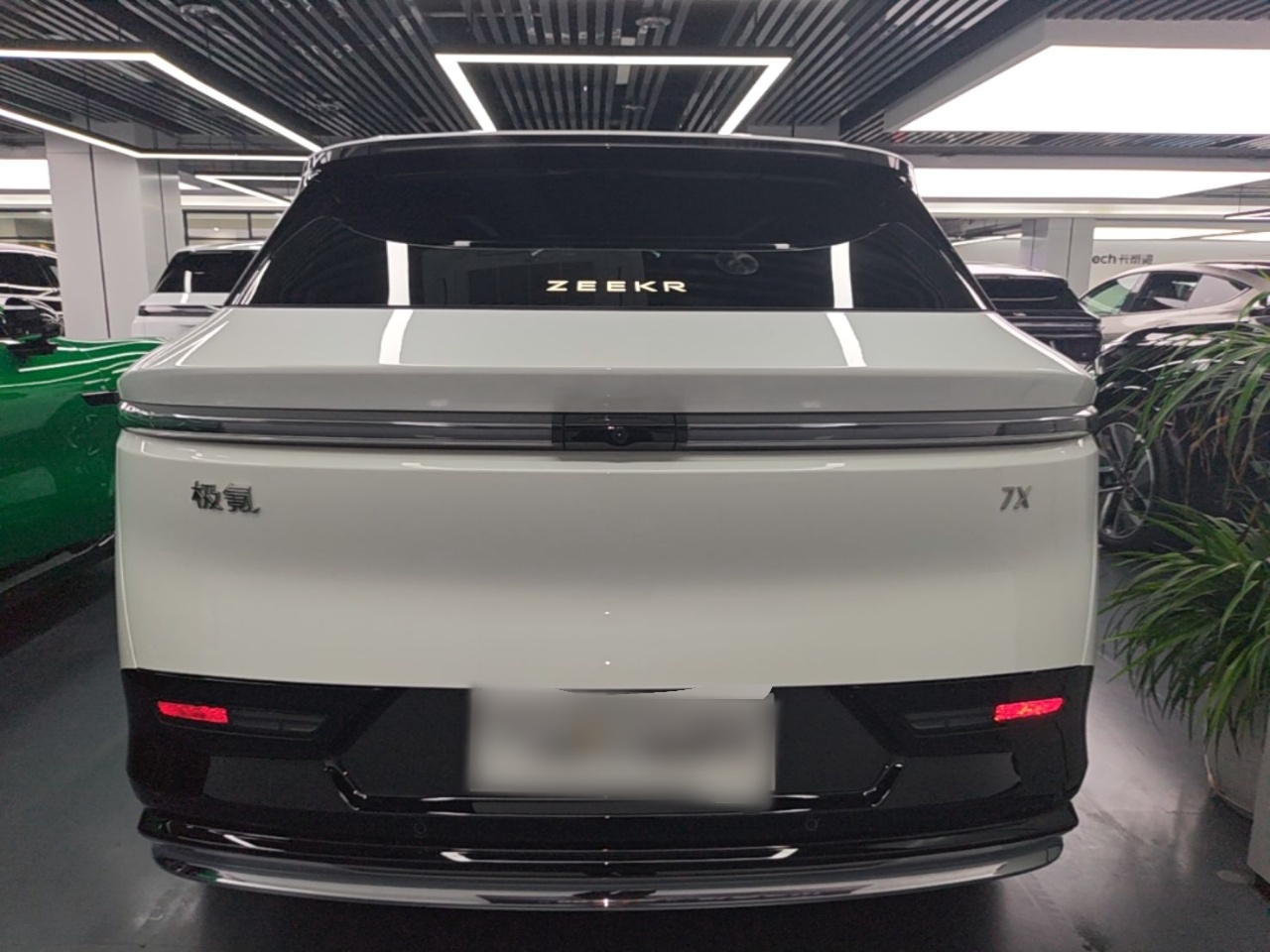 Zeekr 7X 2025 75 kWh Rear-Wheel Drive Intelligent Driving Version — снимка 5