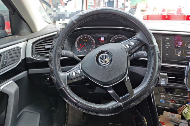 Used Volkswagen Tayron 2020 330TSI Two-Wheel Drive Luxury Smart Connectivity Version
