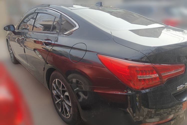Used Hongqi H5 2020 1.5T DCT Flagship Edition
