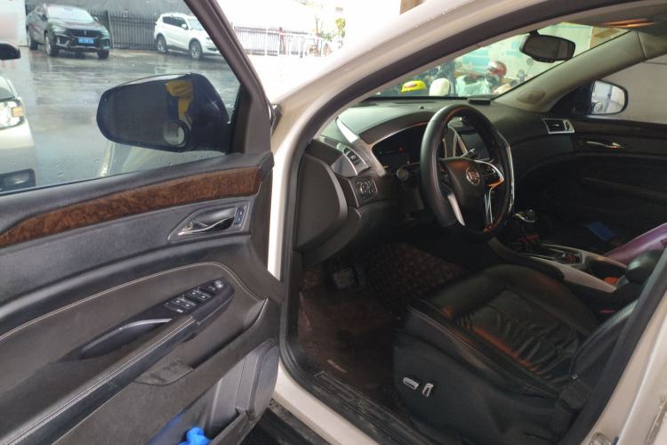 Used Cadillac SRX 2012 3.0L Comfort Model