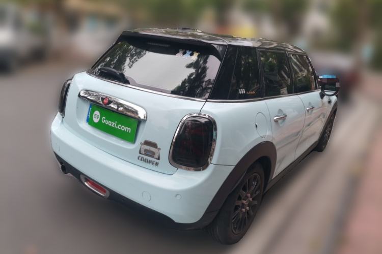 Used MINI 2015 1.5T COOPER Fun Five-Door Edition
