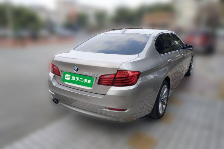 Used BMW 5 Series 2017 528Li Leading Model
