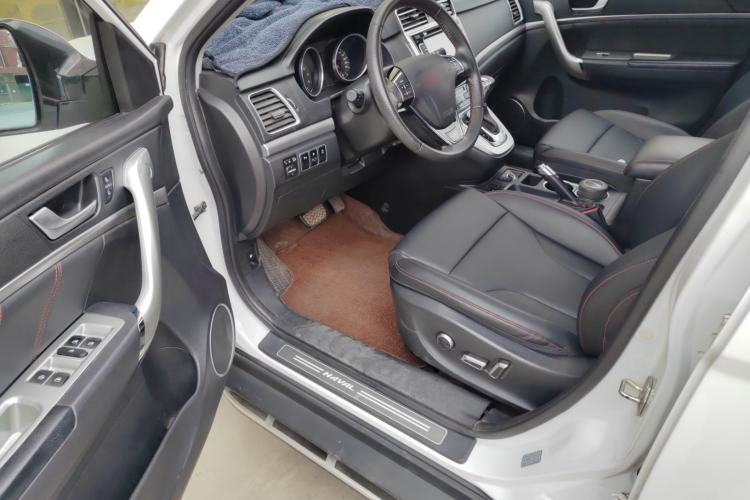 Used Haval H6 2015 Sport Edition 1.5T Automatic Two-Wheel Drive Luxury Model Driver Seat