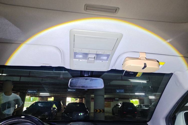 Used Chevrolet Captiva 2015 2.4L Two-Wheel Drive Urban Version 7 Seats
