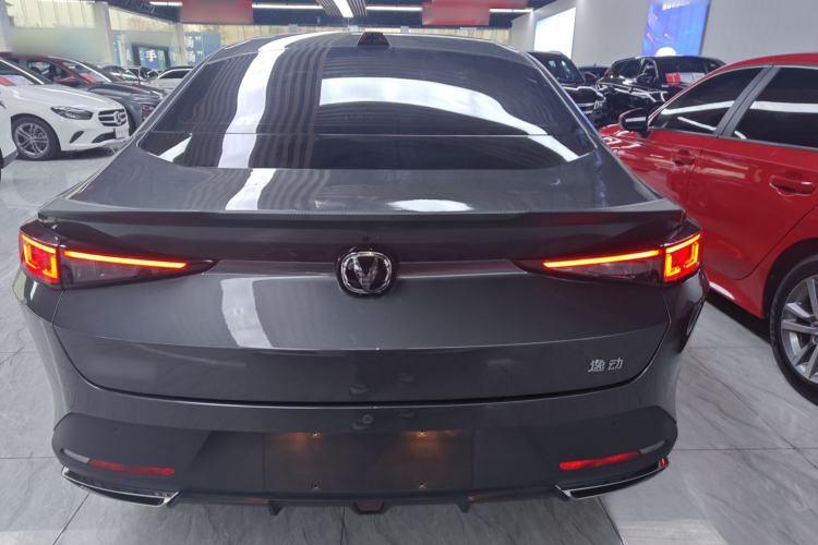 Used CHANGAN Eado DD 2023 Blue Whale NE 1.5T GDI DCT Flagship Model Exterior 4