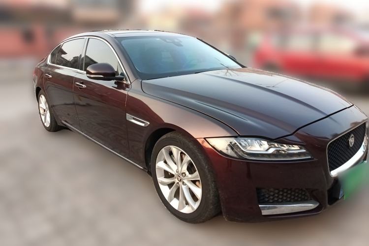 Used Jaguar XFL 2019 XFL 2.0T 250 PS Two-Wheel-Drive Luxury Edition
