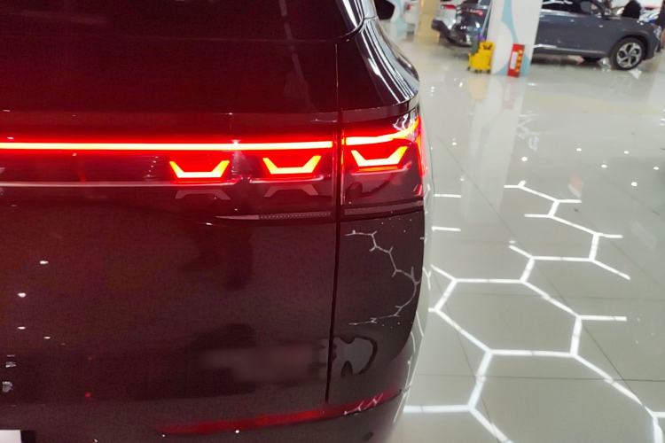 Used Volkswagen Tavendor 2023 380TSI Four-Wheel Drive R-Line Cruise Edition Exterior 3