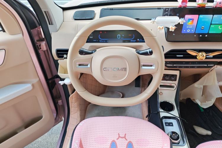 Used Geely Galaxy Panda 2023 Panda Mini 200km Endurance Bear