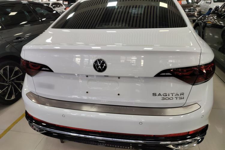 Used Volkswagen Sagitar 2023 300TSI DSG Excellence Edition
