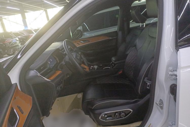 Used Jeep Grand Cherokee New Energy 2023 4xe Summit Edition Left Front Seat