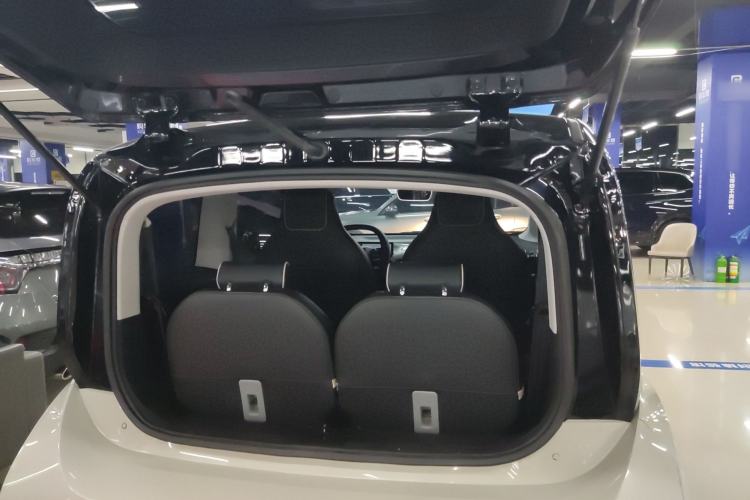 Used Baojun KiWi EV 2021 Artist Model Ternary Lithium