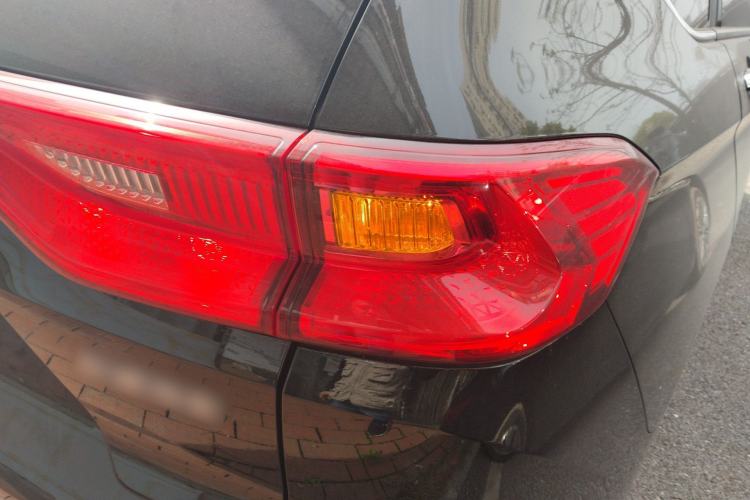 Used Haval M6 2021 PLUS 1.5T DCT Luxury Smart Connectivity Model
