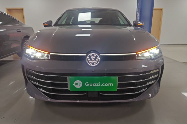 Used Volkswagen Passat 2025 Pro 380TSI Dragon Supreme Edition
