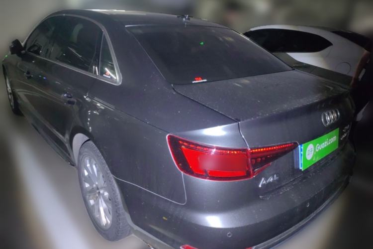 Used Audi A4L 2019 40 TFSI Ambition China VI
