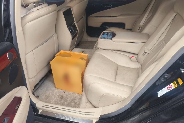 Used Lexus LS 2010 600hL