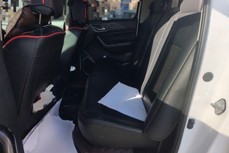 Used JMC Yuhu 7 2020 2.0T Diesel Manual 4x4 Comfort Edition Long Wheelbase China VI Emission Standard JX4D20A6L
