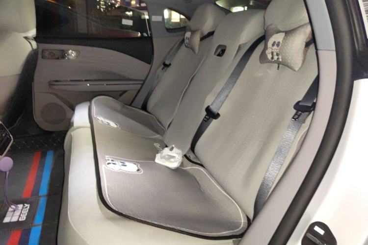 Used Geely Galaxy 8 2025 130km EM-i Prestige Edition Left Rear Seat