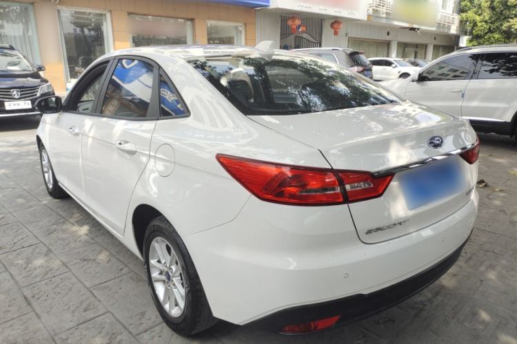 Used Ford Escort 2019 Revised 1.5L Automatic ZhiXiang Version (Tire Pressure Monitoring) China VI Standard