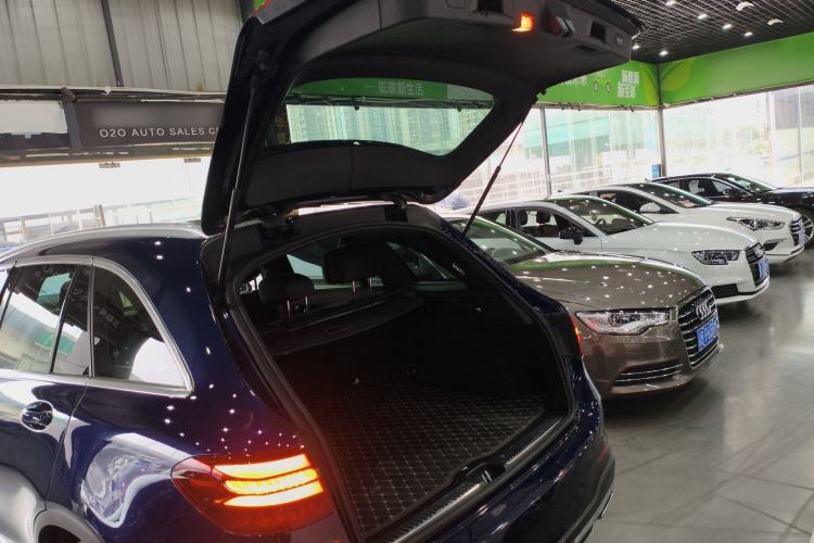 Used Mercedes-Benz GLC 2017 GLC 260 4MATIC Luxury Model