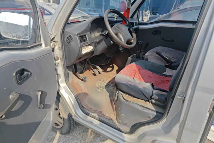 Used Wuling Zhiguang 2015 1.2L Practical LS-I Model