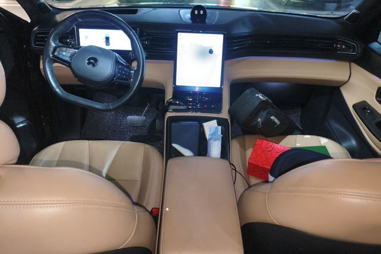 Used Nio ES8 2020 580 km Range Signature Edition Six-Seater Version
