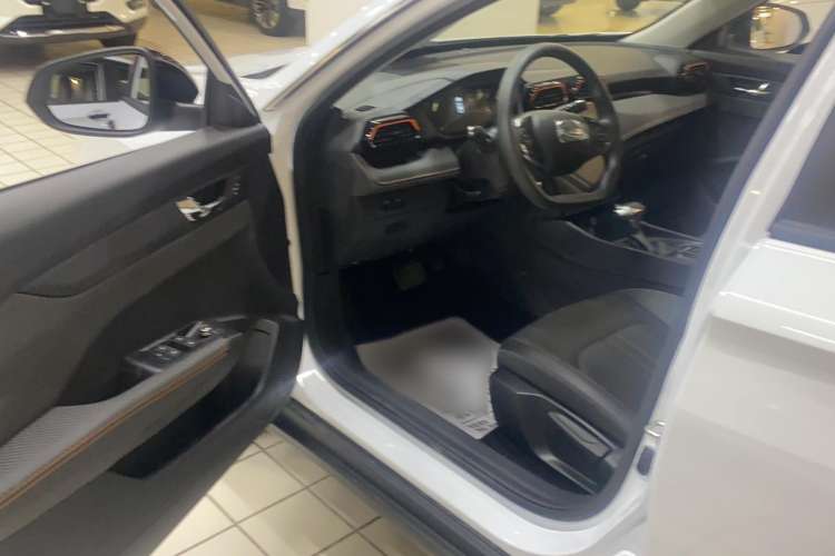 Used Dongfeng Aeolus Yixuan 2024 1.5L Automatic JingSu Edition