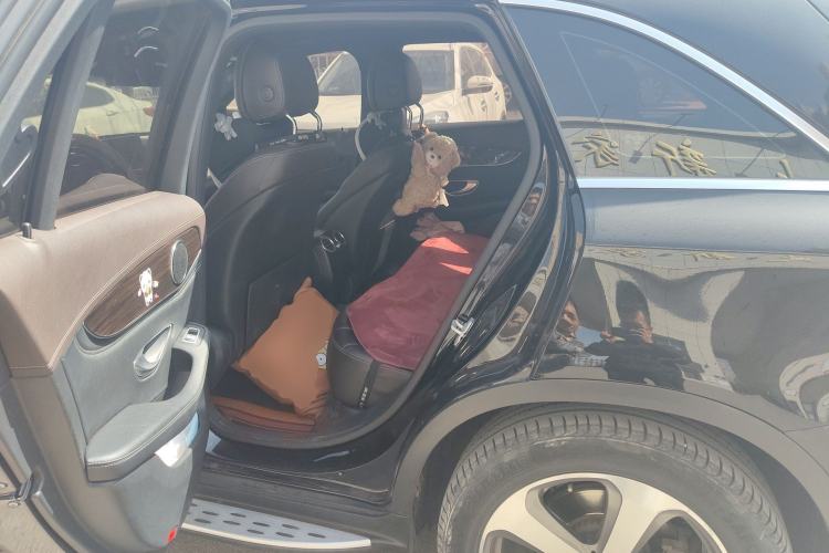 Used Mercedes-Benz GLC 2016 GLC 260 4MATIC Luxury Model
