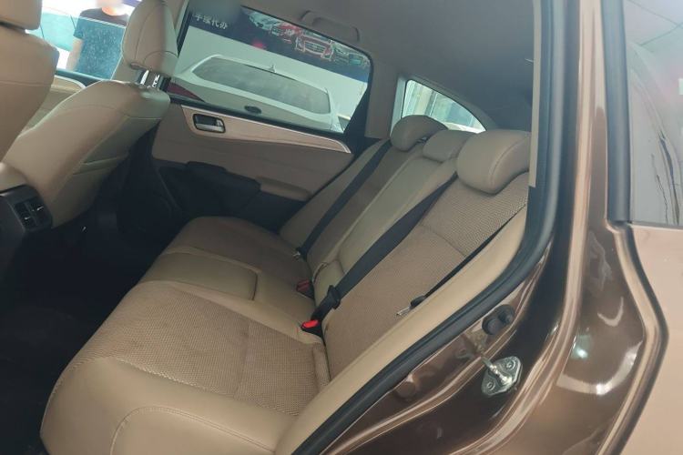 Used Honda Jade 2014 1.8L Automatic Comfort Elite Version 5 Seats
