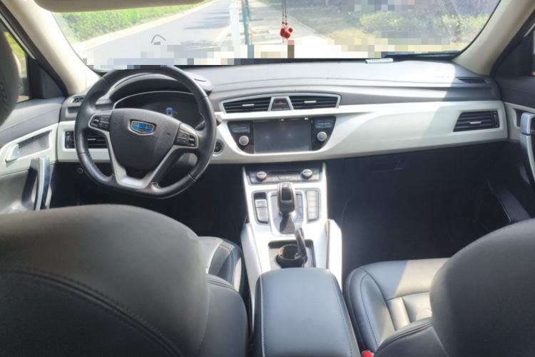 Used Geely Auto Emgrand X7 Sport 2020 1.8TD DCT Two-Wheel Drive Smart Connect 4G-Enabled Version Center Console