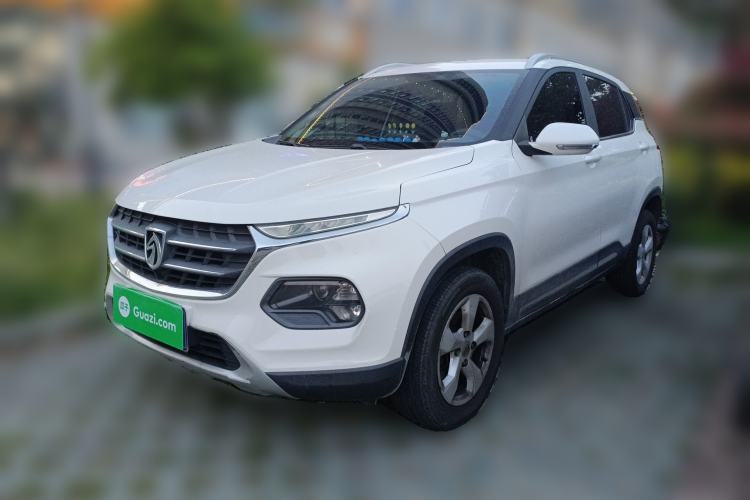 Used Baojun 510 2017 1.5L Automatic Fashion Model