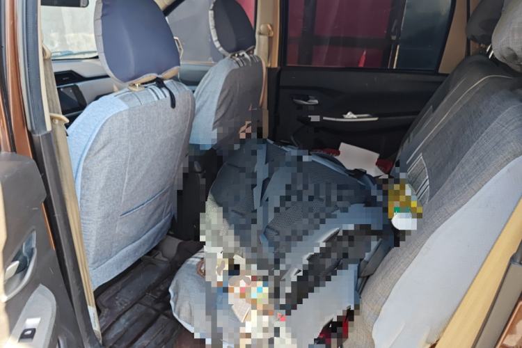 Used Wuling Hongguang 2018 1.5L S Comfort Model L2B Left Rear Seat