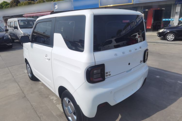 Used Geely Galaxy Panda 2023 Panda Mini 120km Asian Games Edition