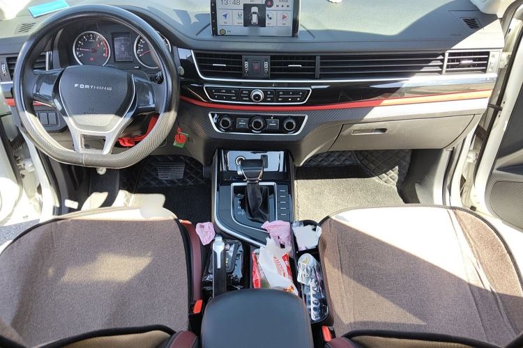 Used FORTHING T5 2021 1.5T Automatic Comfort Version