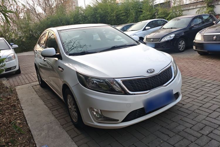 Used Kia K2 2012 Sedan 1.4L MT GLS Commemorative Edition
