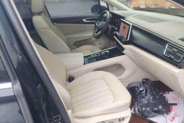 Used Volkswagen Viloran 2022 380TSI Luxury Edition